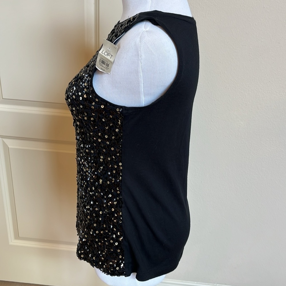 Darling sequin top. - Picture 2 of 13
